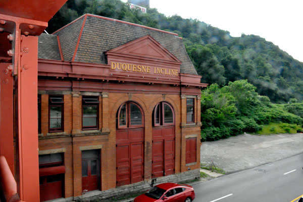 Duquesne Incline building